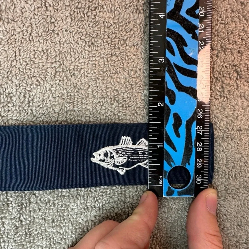 Vineyard Vines Mens Navy Blue Striped Bass Fish Embroidered D-Ring Belt Size M